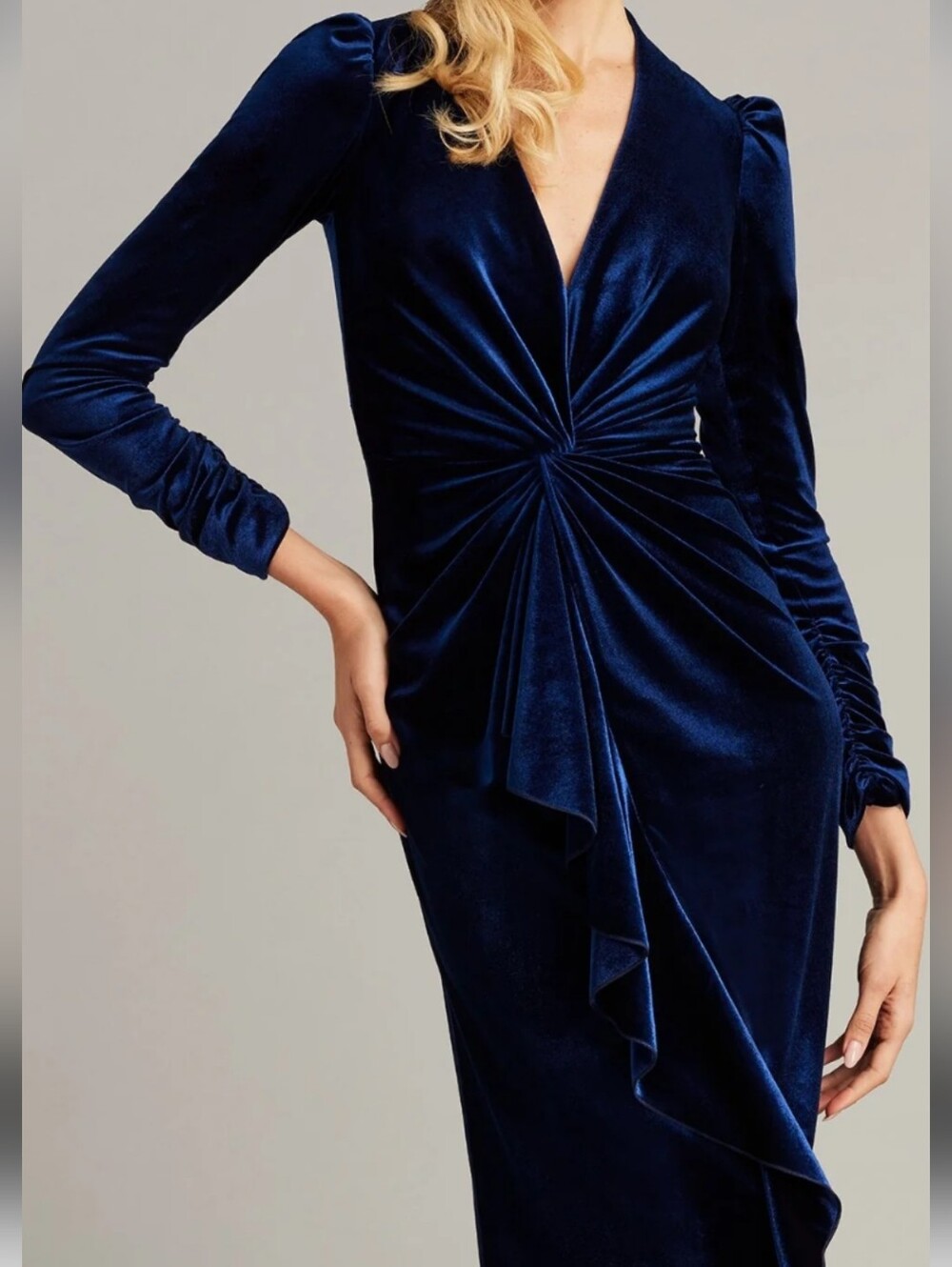 TADASHI SHOJI BIVAN VELVET WATERFALL DRAPE GOWN IN NAVY BLUE /SZ:SMALL